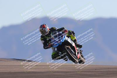 media/Nov-06-2023-Moto Forza (Mon) [[ce023d0744]]/3-Intermediate Group/Session 5 (Turn 9)/